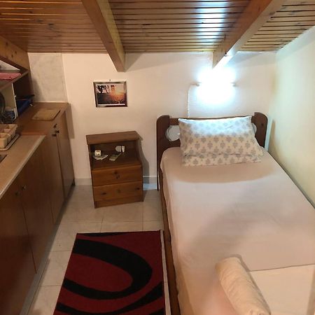 Ion Apartments Messolonghi Single Bed Room Mountain View Loft Μεσολόγγι Εξωτερικό φωτογραφία