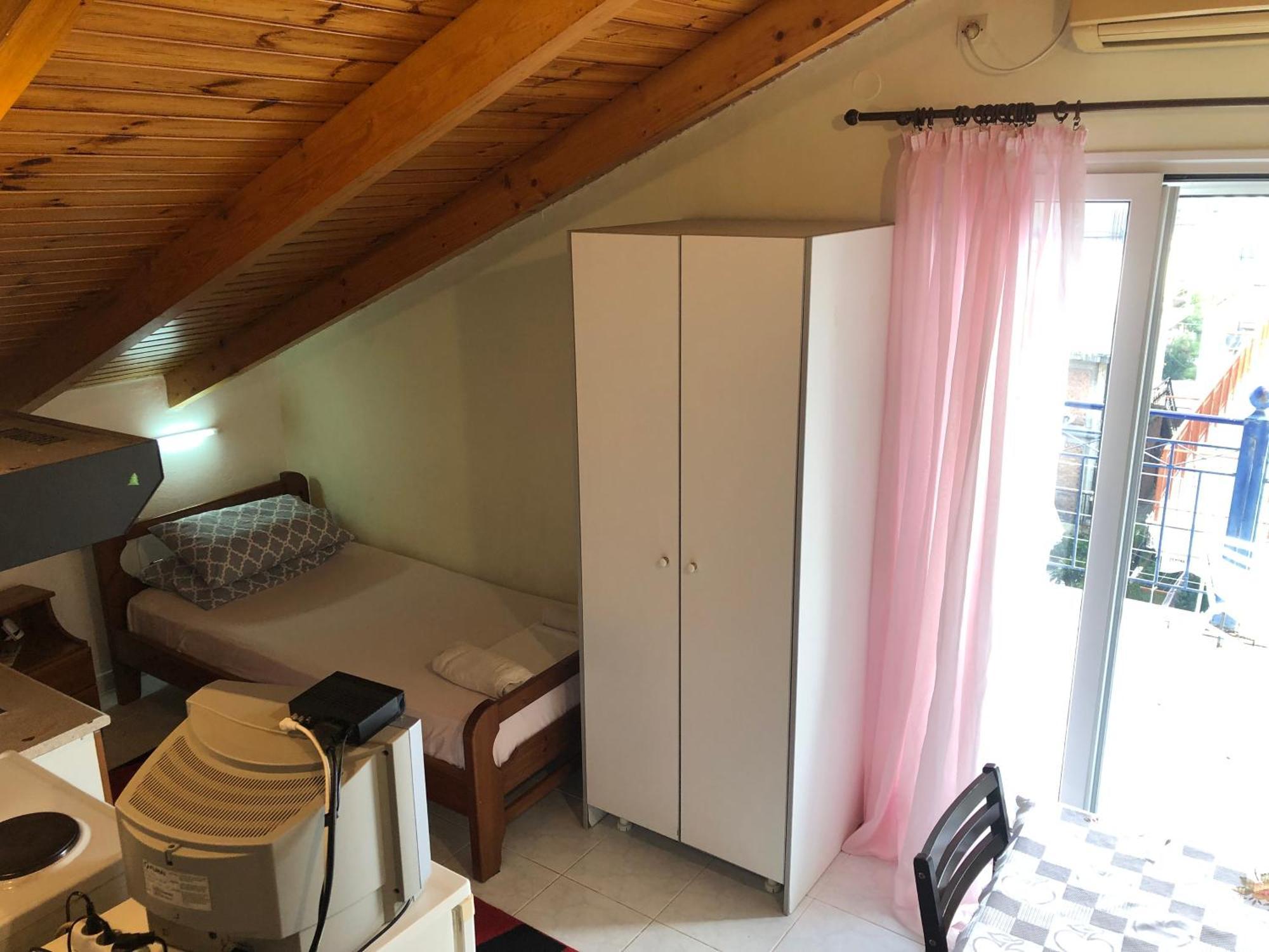 Ion Apartments Messolonghi Single Bed Room Mountain View Loft Μεσολόγγι Εξωτερικό φωτογραφία